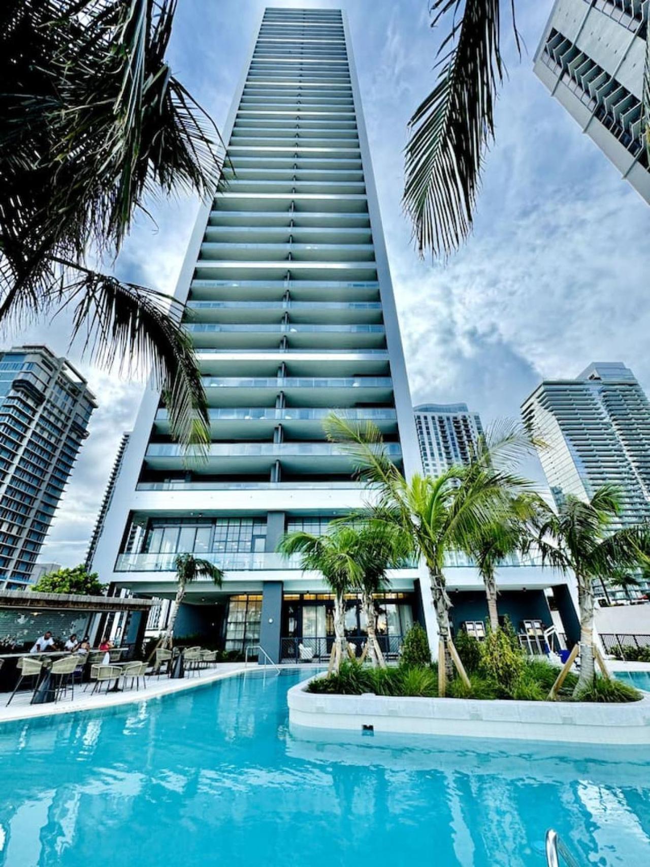 48th Floor Ph Collection 1 Bd Brand New Downtown Appartamento